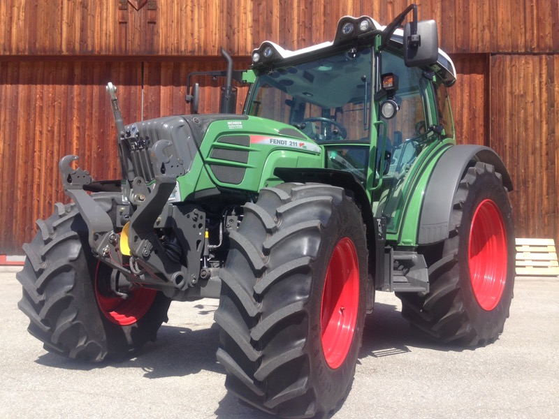 Fendt 211 Vario TMS Ablieferung