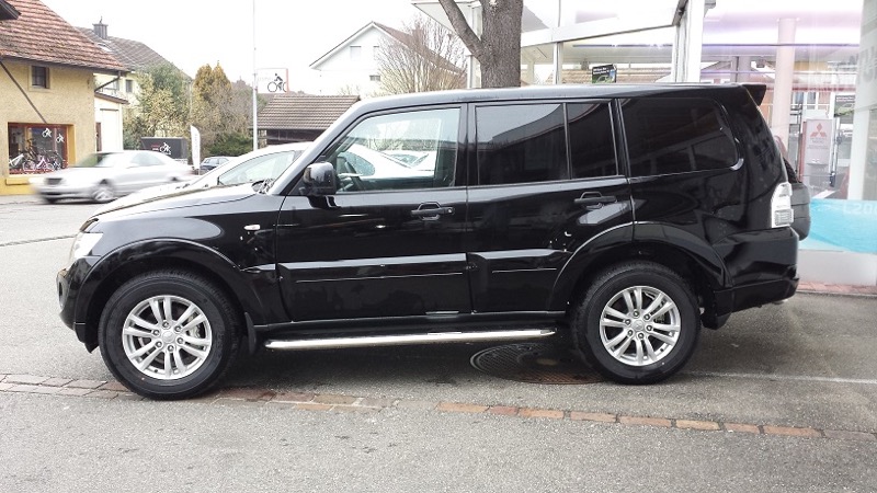 Mitsubishi Pajero 3.2D iD Intense
