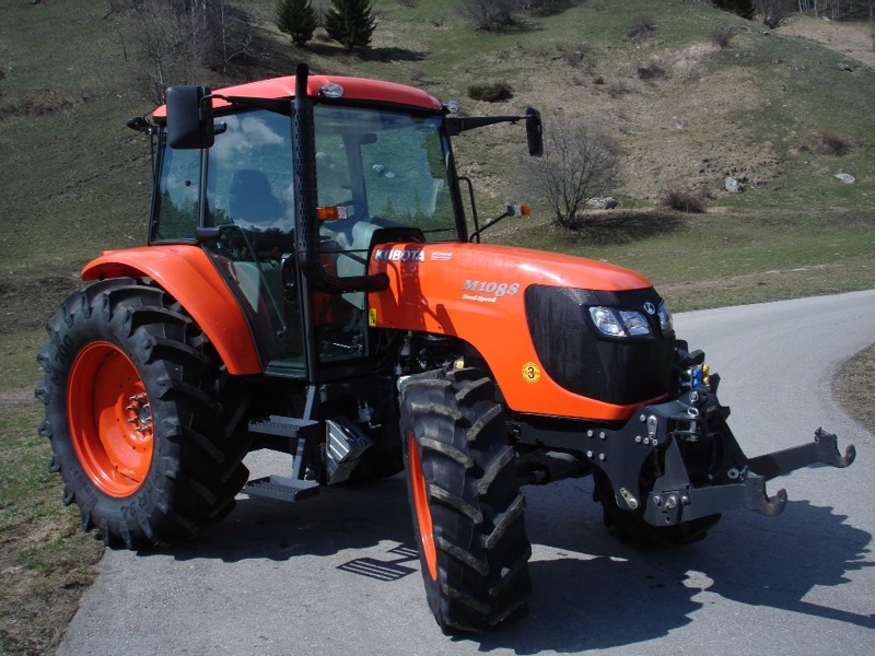 Ablieferung Kubota M 108 S