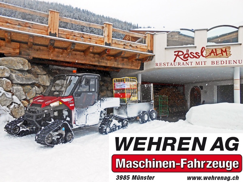Polaris Ranger mit Anhänger Polaris Ranger mit Anhänger