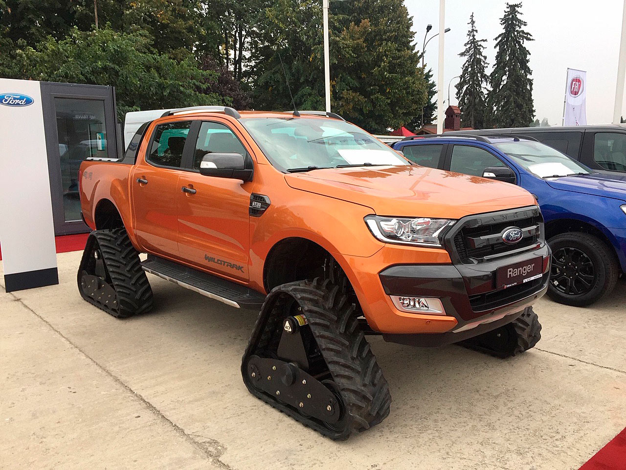 raupen ford ranger