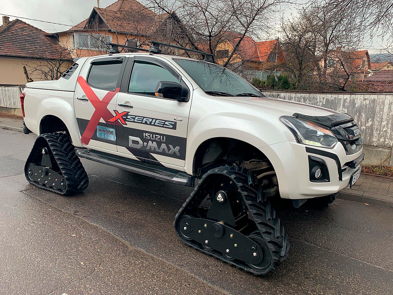 raupen isuzu